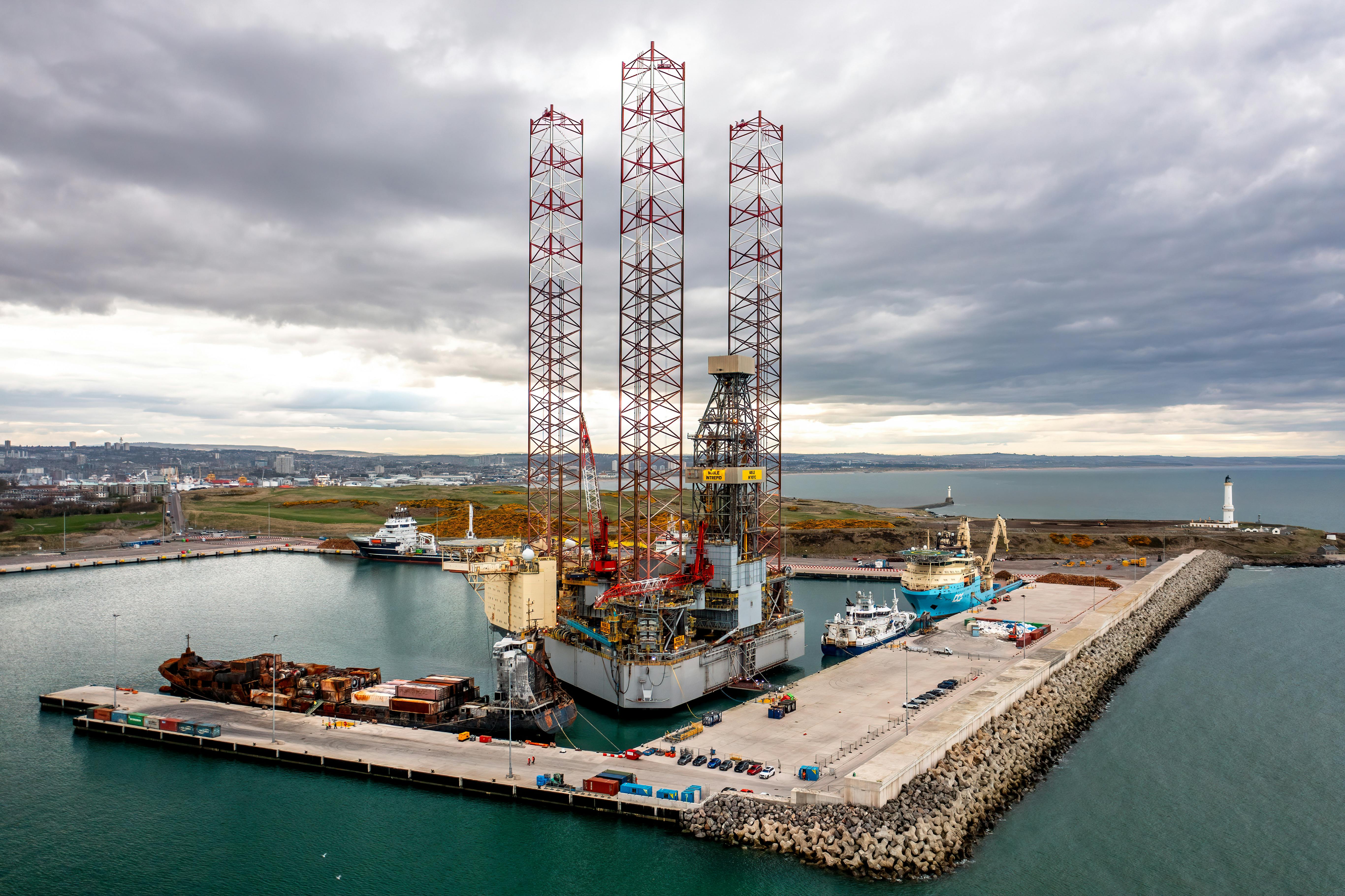 Offshore Oil and Gas Projects